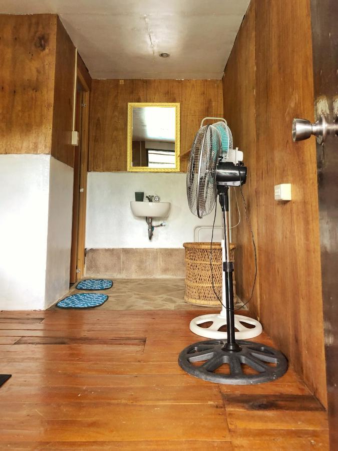 Balecabugaocottagesrental 爱妮岛 外观 照片